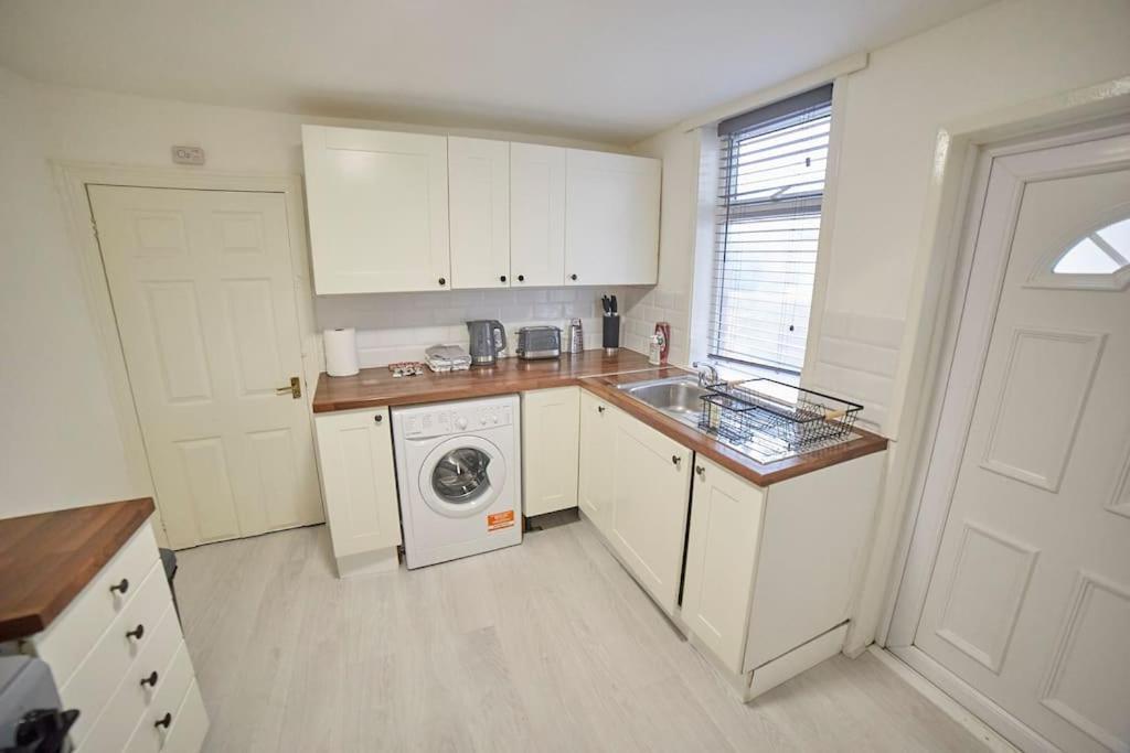 Flat In Gateshead Lägenhet Exteriör bild
